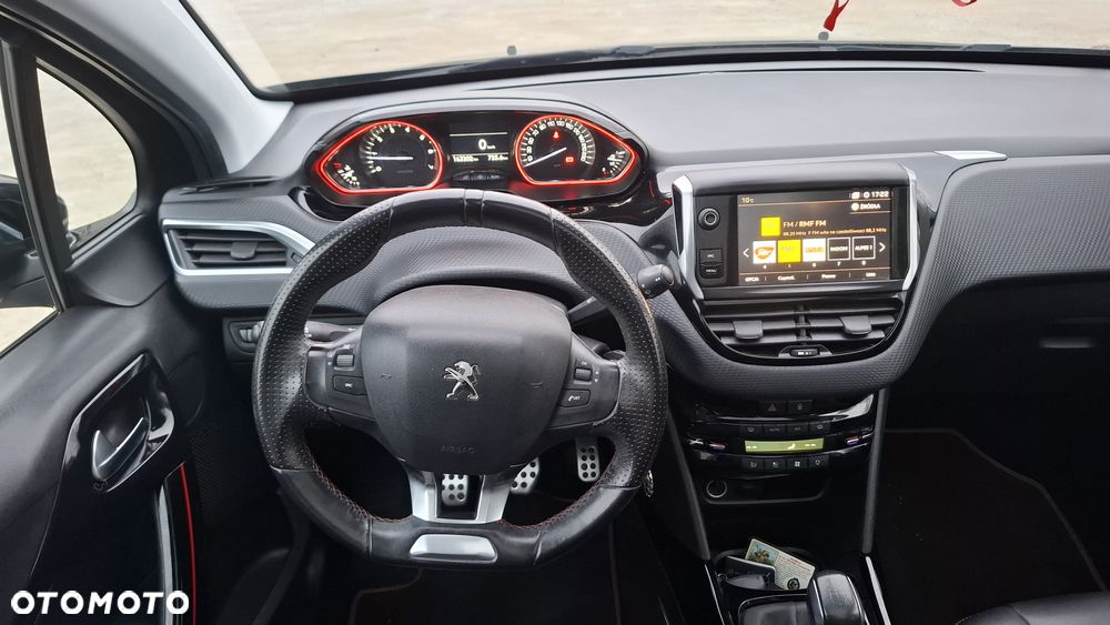 Peugeot 2008 PureTech 130 GPF Stop&Start Crossway - 10