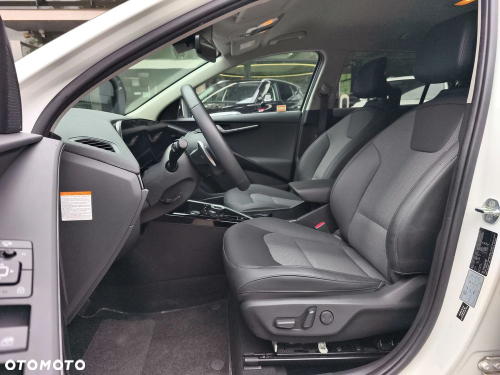Kia Niro 1.6 GDI Hybrid Business Line - 13