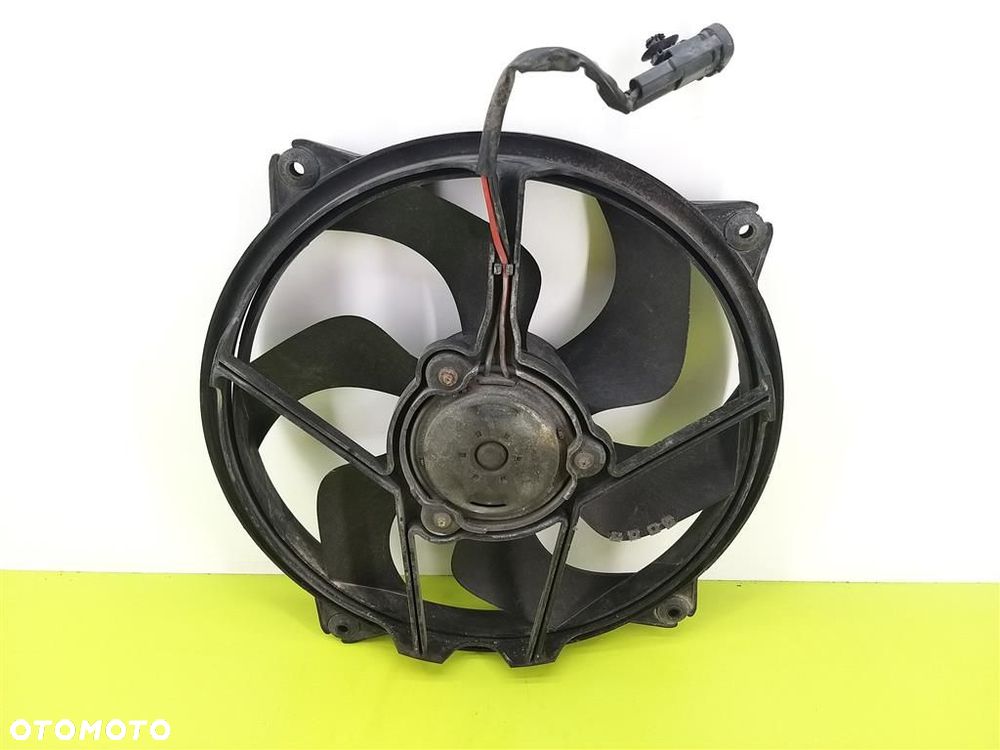 Wentylator chłodnicy wody Peugeot 307  I 1.6B 107KM 2001-2005R - 2