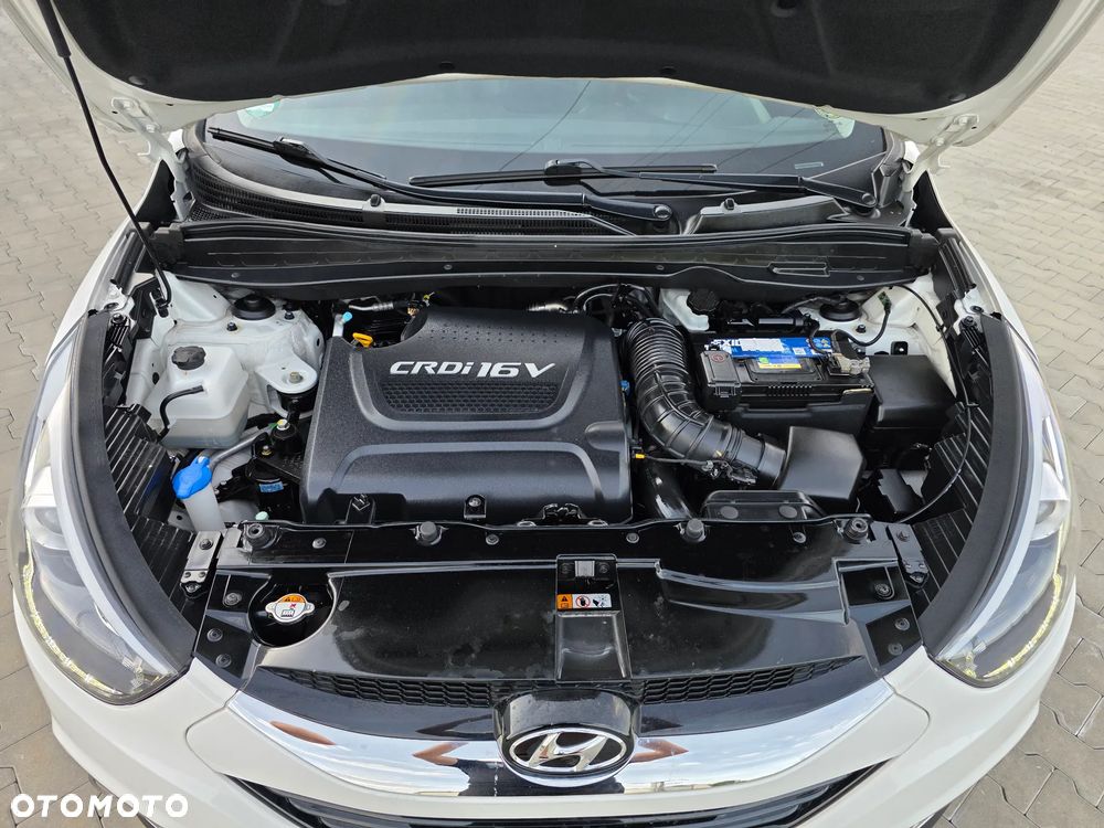 Hyundai ix35 2.0 CRDi 4WD 5 Star Edition - 28