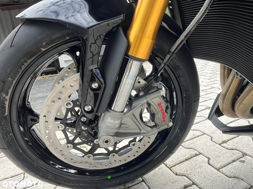 Triumph Speed Triple - 9