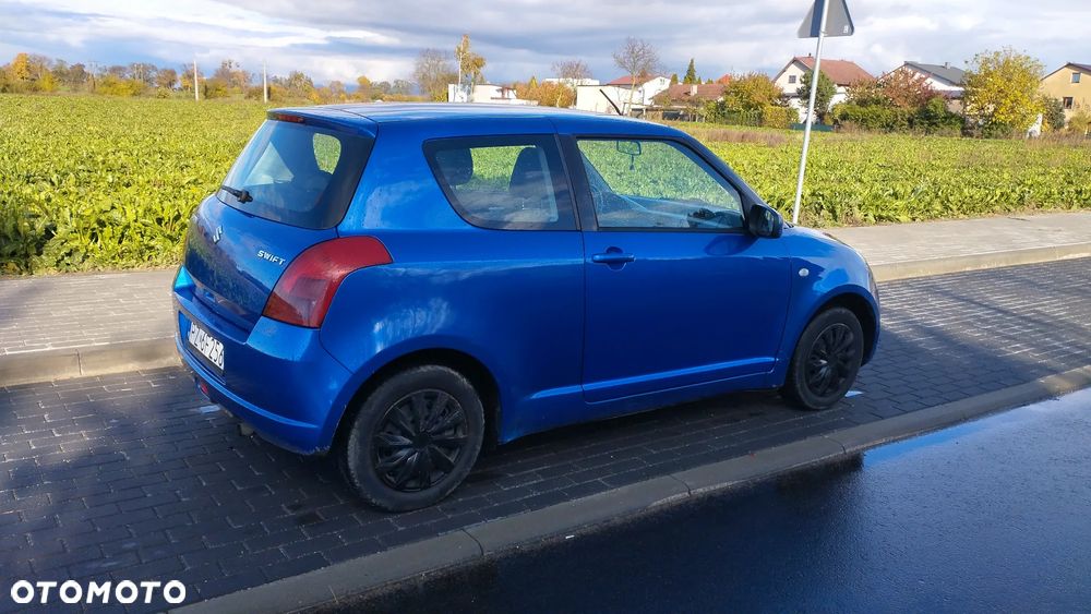Suzuki Swift 1.3 Classic - 27