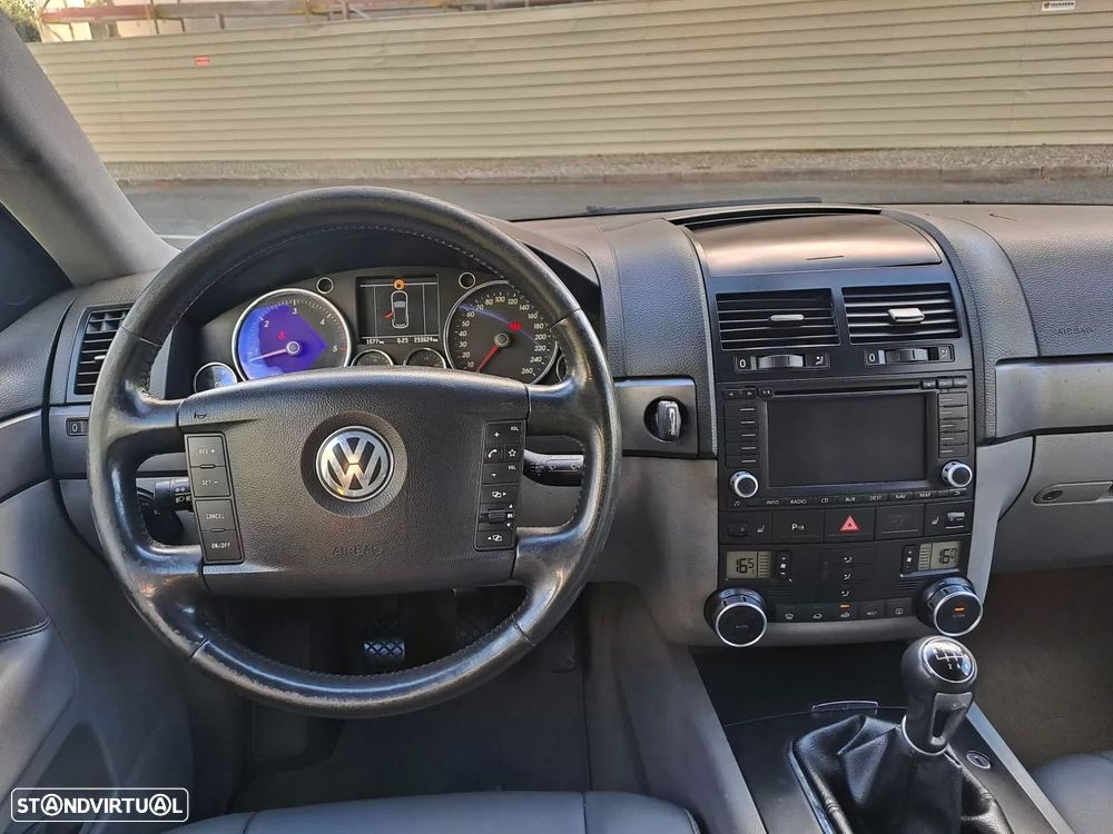 VW Touareg 2.5 TDi - 14