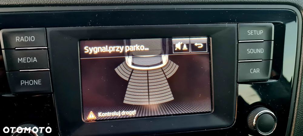 Skoda RAPID 1.2 TSI (Green tec) Cool Edition - 5