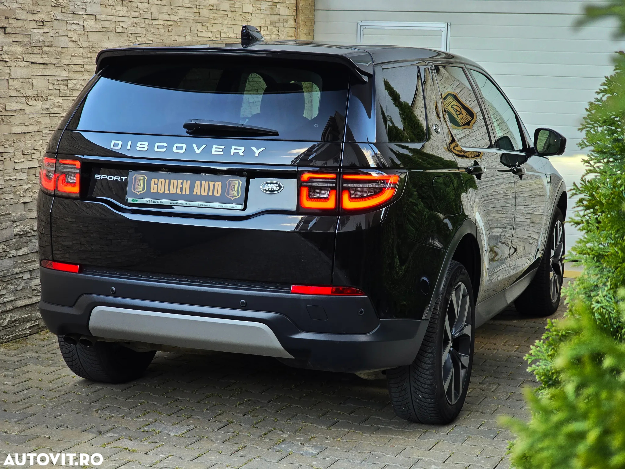 Land Rover Discovery Sport 2.0 D200 R-Dynamic MHEV SE - 7