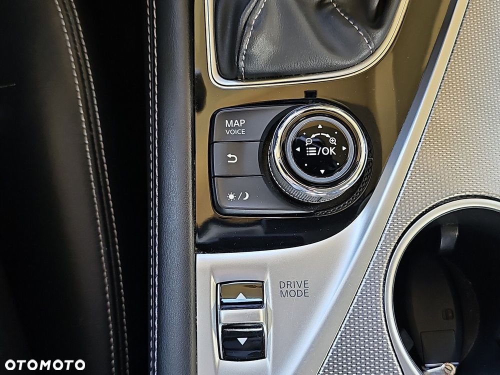 Infiniti Q50 2.0t Sport - 37