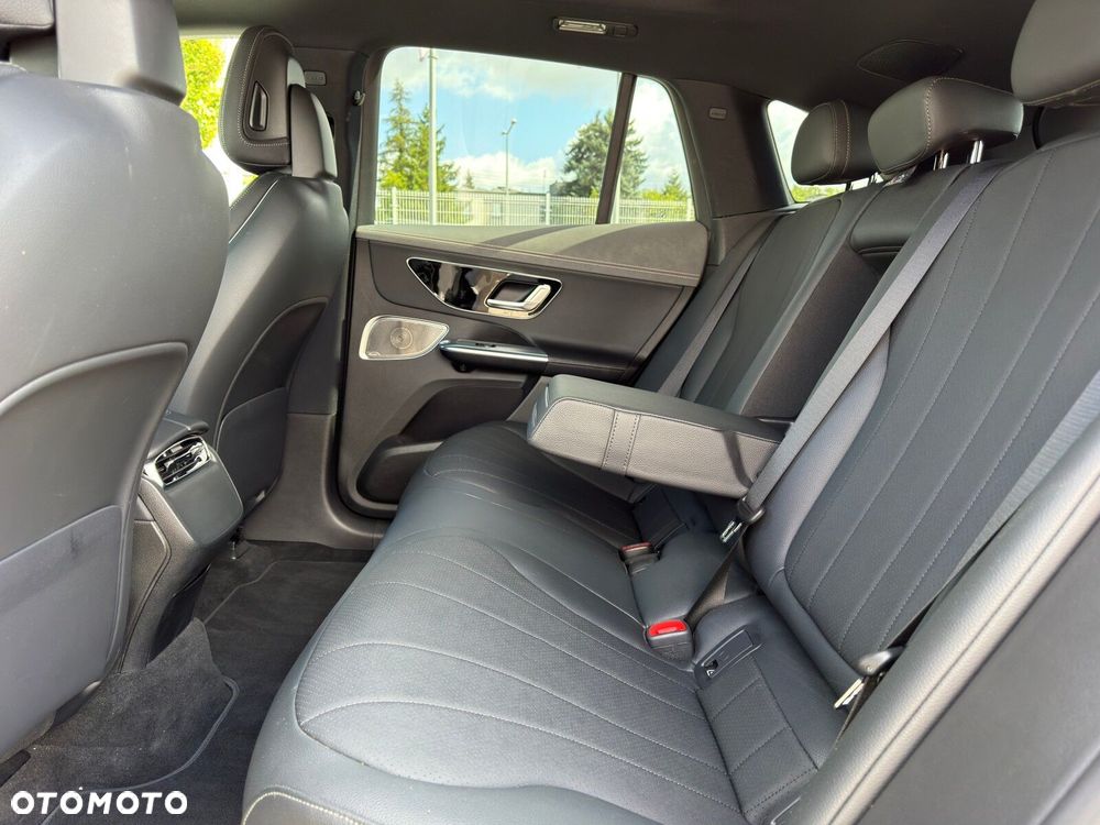 Mercedes-Benz EQE 350 89kWh 4-Matic Electric Art - 31