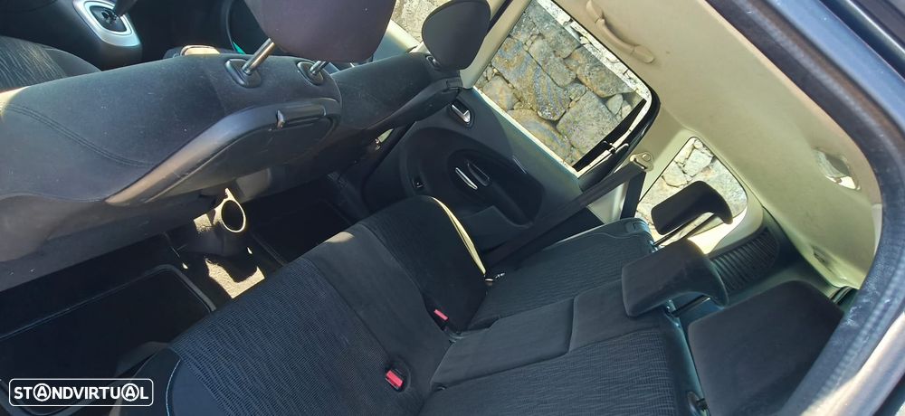 Citroën C3 Picasso 1.6 e-HDi Exclusive CMP6 - 3