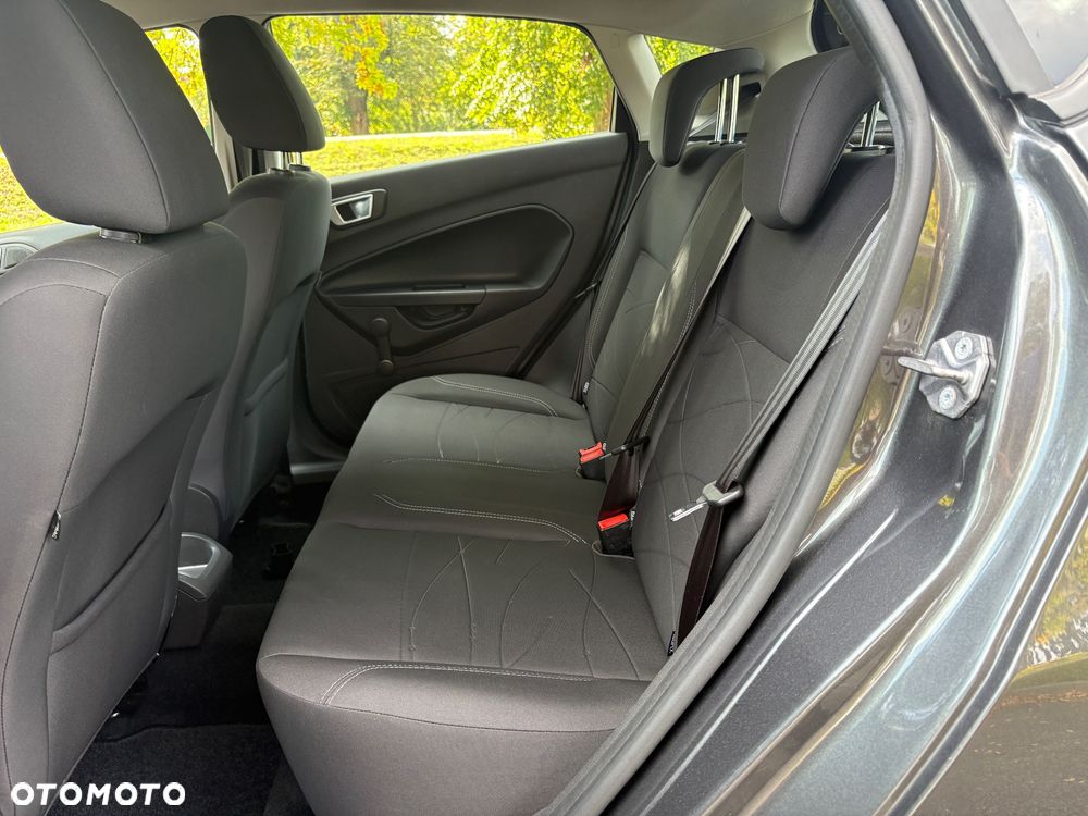 Ford Fiesta 1.5 TDCi SYNC Edition - 21