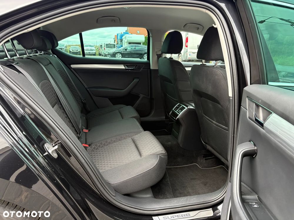Skoda Superb - 12