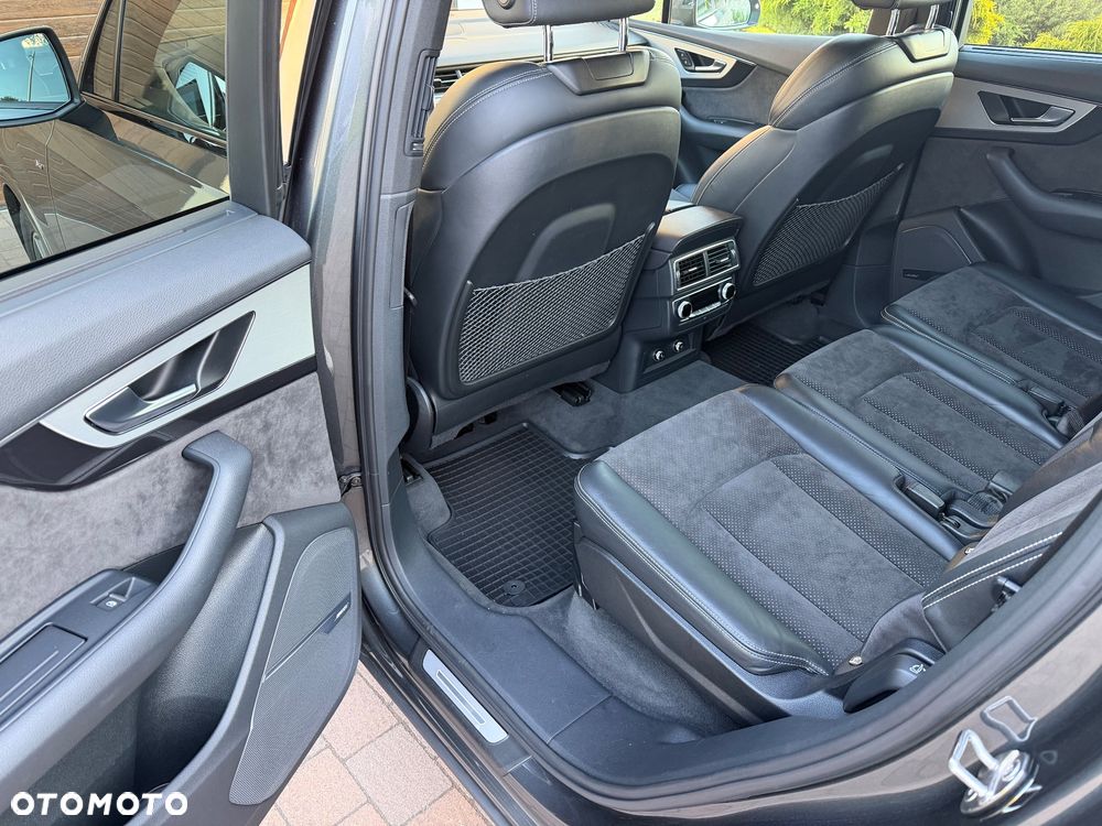 Audi Q7 50 TDI mHEV Quattro Tiptr - 9