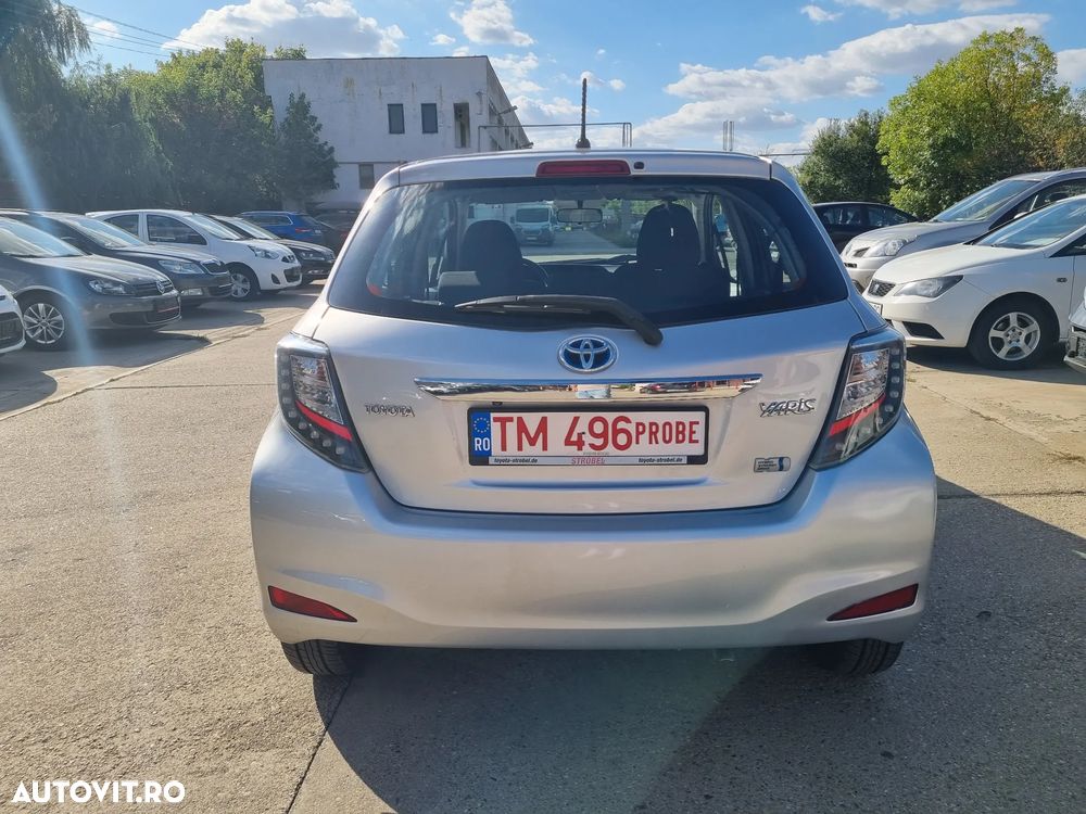Toyota Yaris 1.5 VVT-i HSD Luna - 20