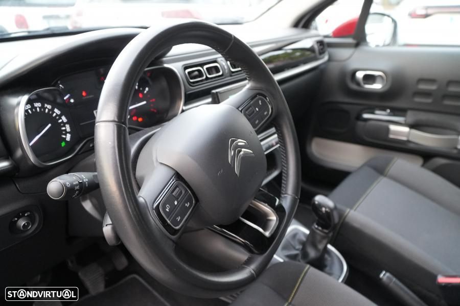 Citroën C3 1.2 PureTech Shine - 10