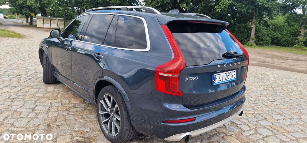 Volvo XC 90 - 6