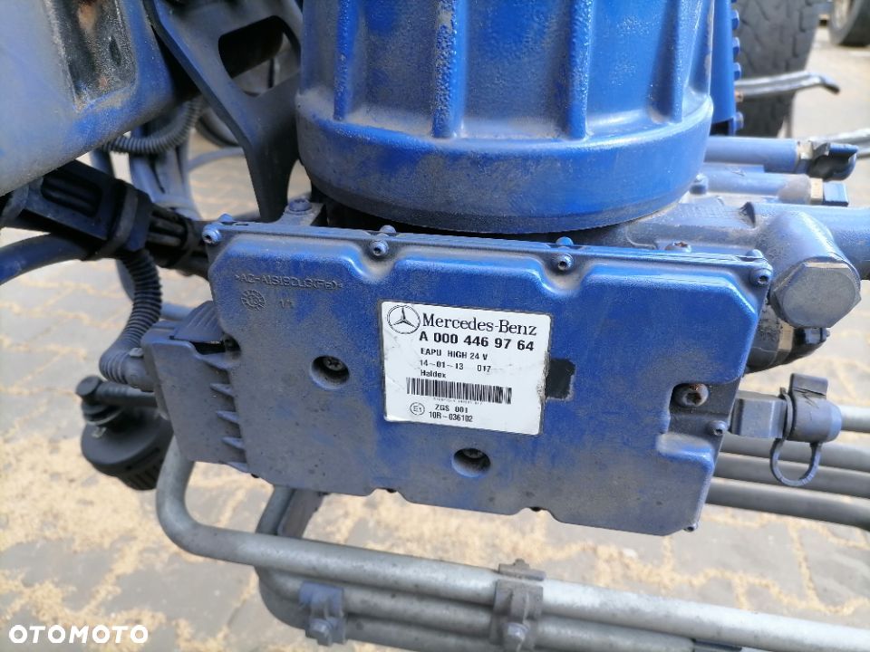 Zawór EAPU osuszacz Mercedes Actros MP4 0004469764 - 2