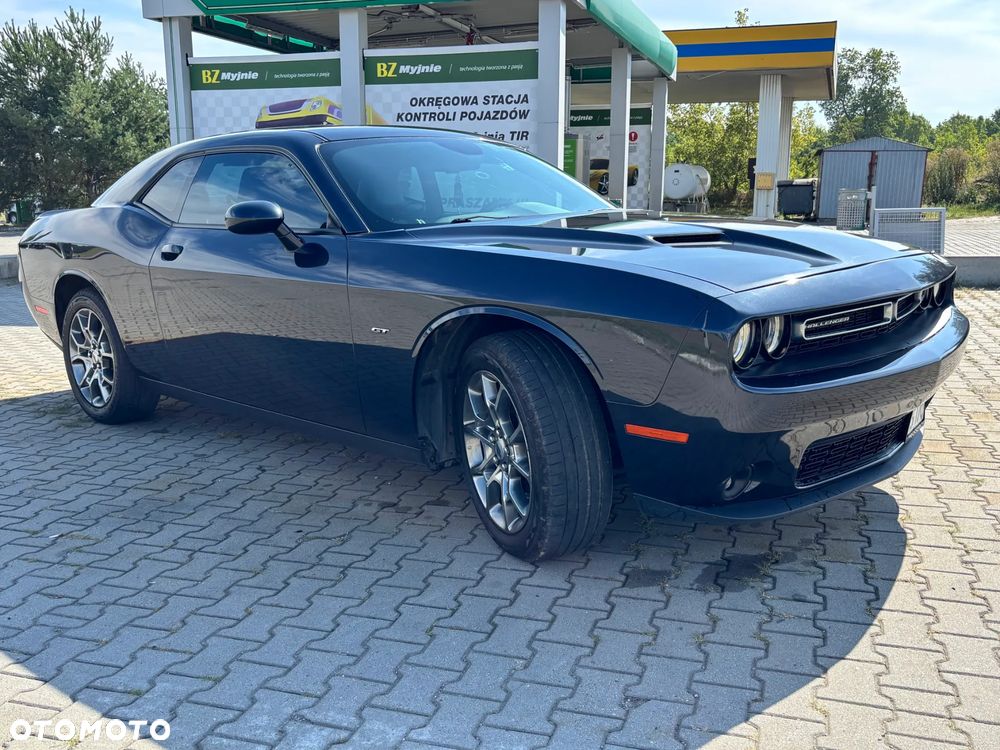 Dodge Challenger - 3