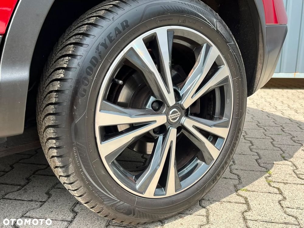 Nissan Qashqai 1.6 DIG-T N-Connecta - 31
