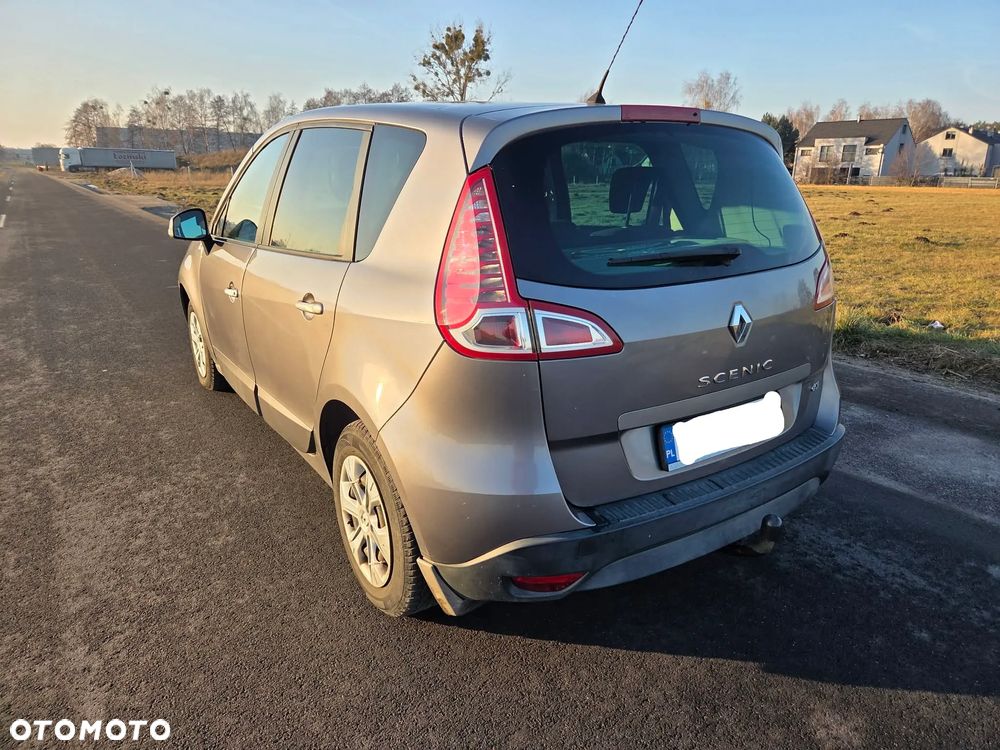 Renault Scenic - 2