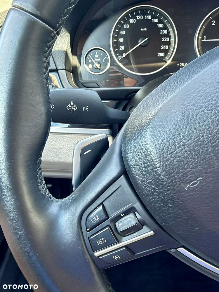 BMW Seria 5 520d Luxury Line - 20