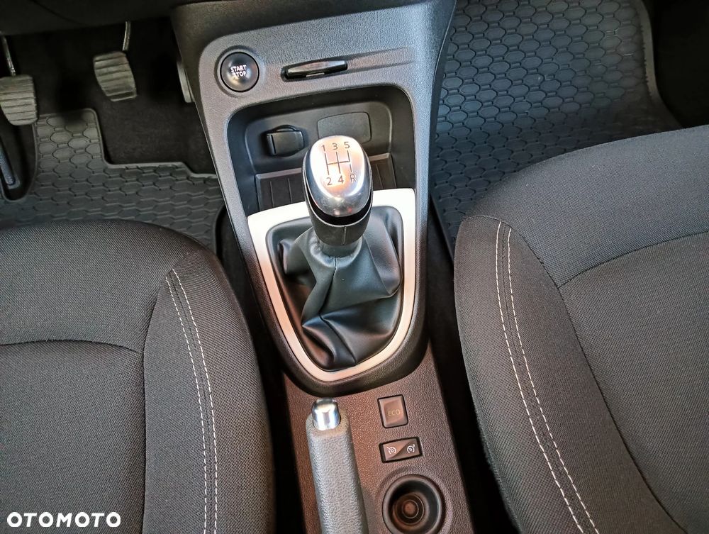 Renault Captur - 16