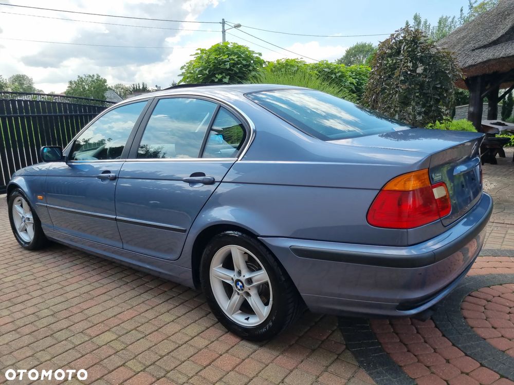 BMW Seria 3 - 4