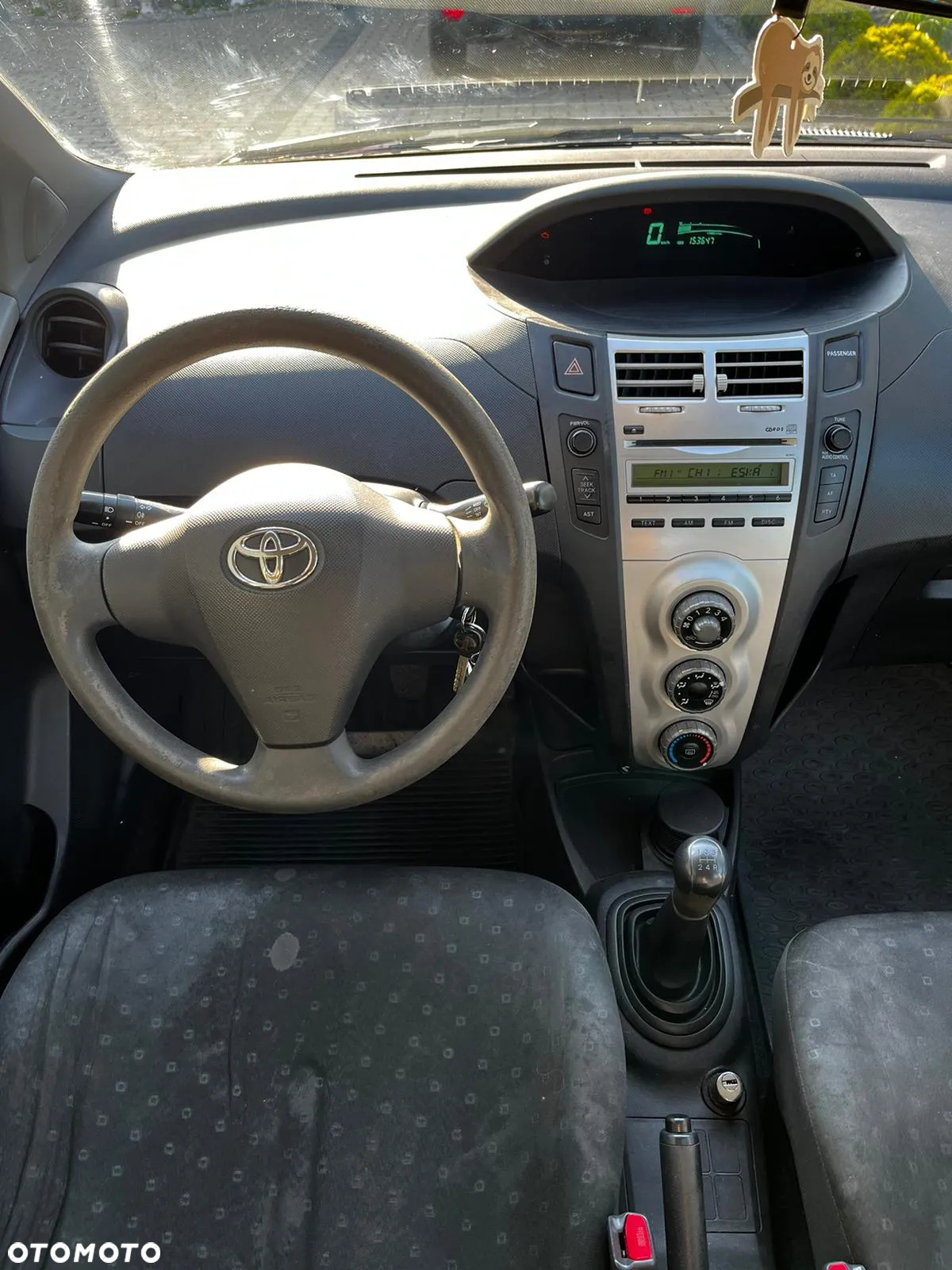 Toyota Yaris - 5
