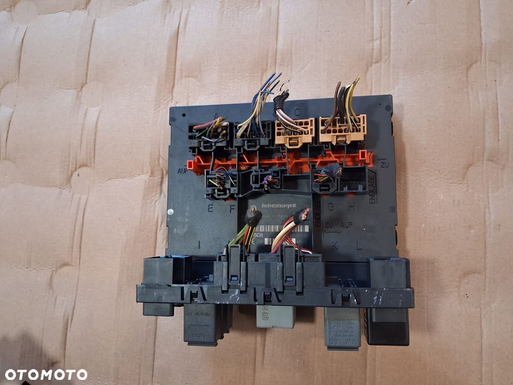 Moduł komfortu AUDI A3 8P LIFT  8P0907279N  OE - 1