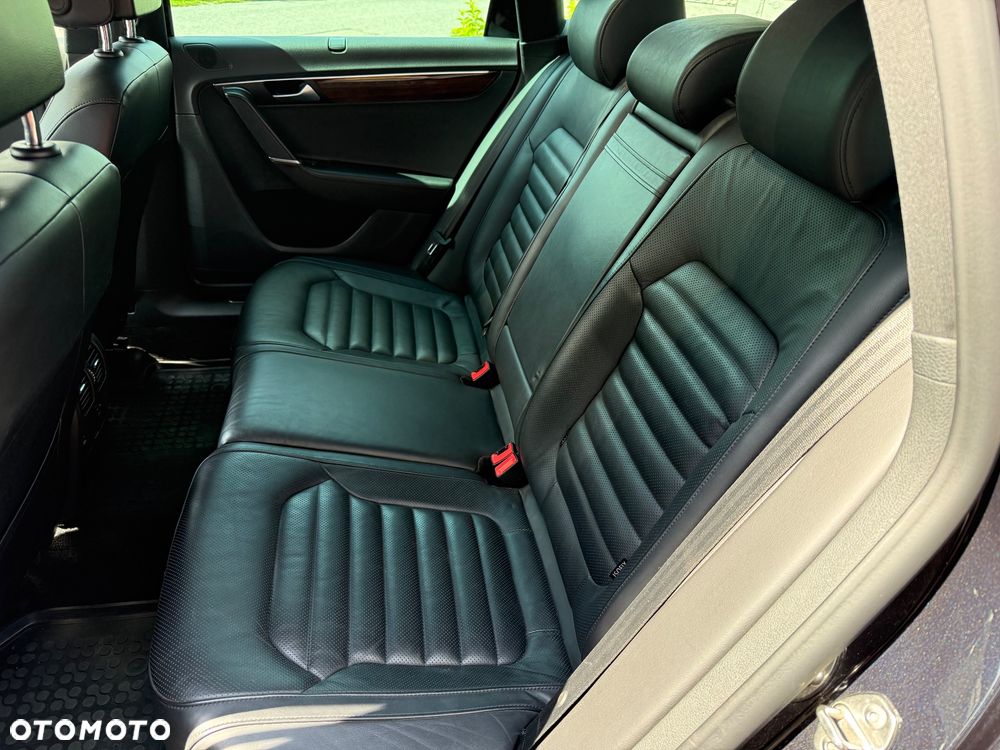 Volkswagen Passat 2.0 TDI 4Mot Highline DSG - 20
