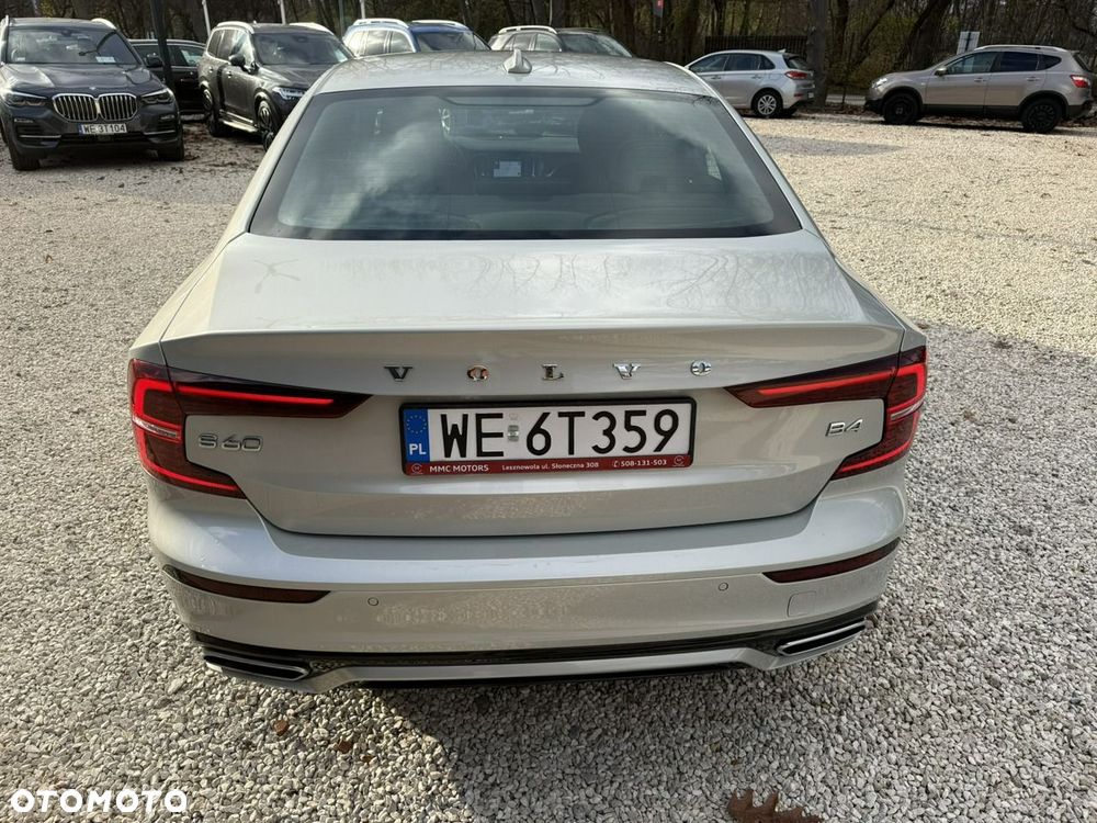 Volvo S60 B4 B R-Design - 26