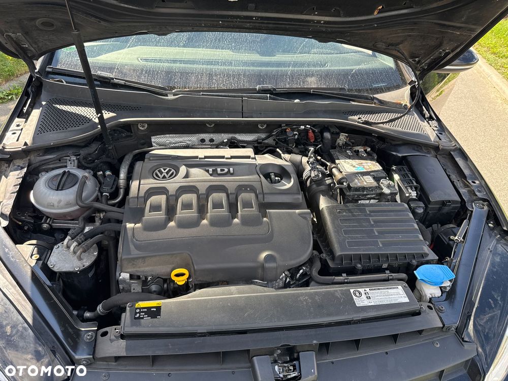 Volkswagen Golf 1.6 BlueTDI DSG Cup - 19