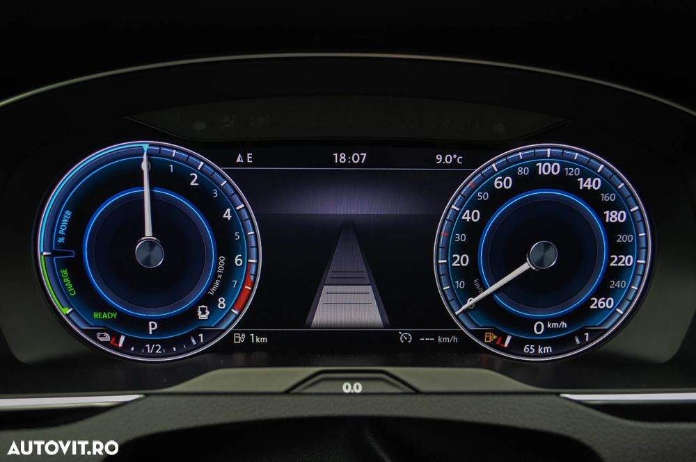 Volkswagen Passat 1.4 TSI DSG GTE - 13