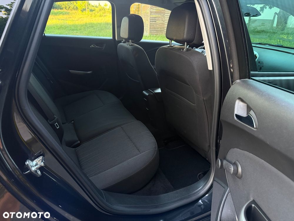 Opel Astra 1.4 T Sport - 9
