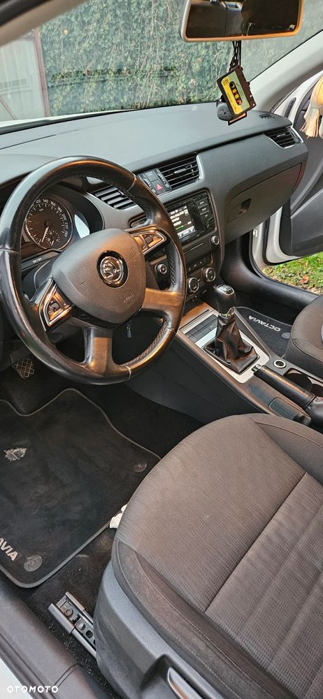Skoda Octavia 2.0 TDI Edition - 7