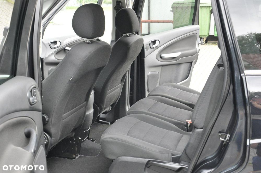 Ford S-Max 2.0 TDCi DPF Titanium - 10