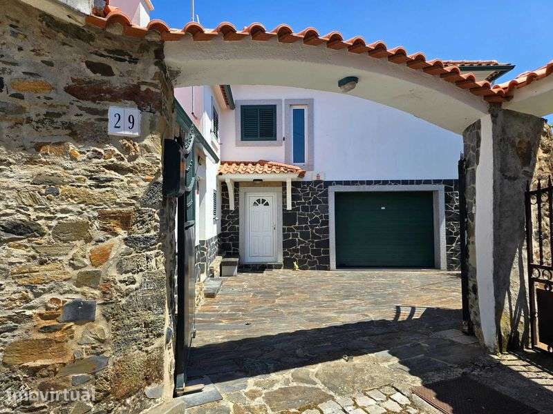 Excelente moradia T3, na aldeia de Mosteiro, em Pedrógão Grande - Grande imagem: 2/12