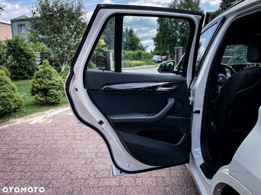 BMW X1 xDrive18d M Sport - 10