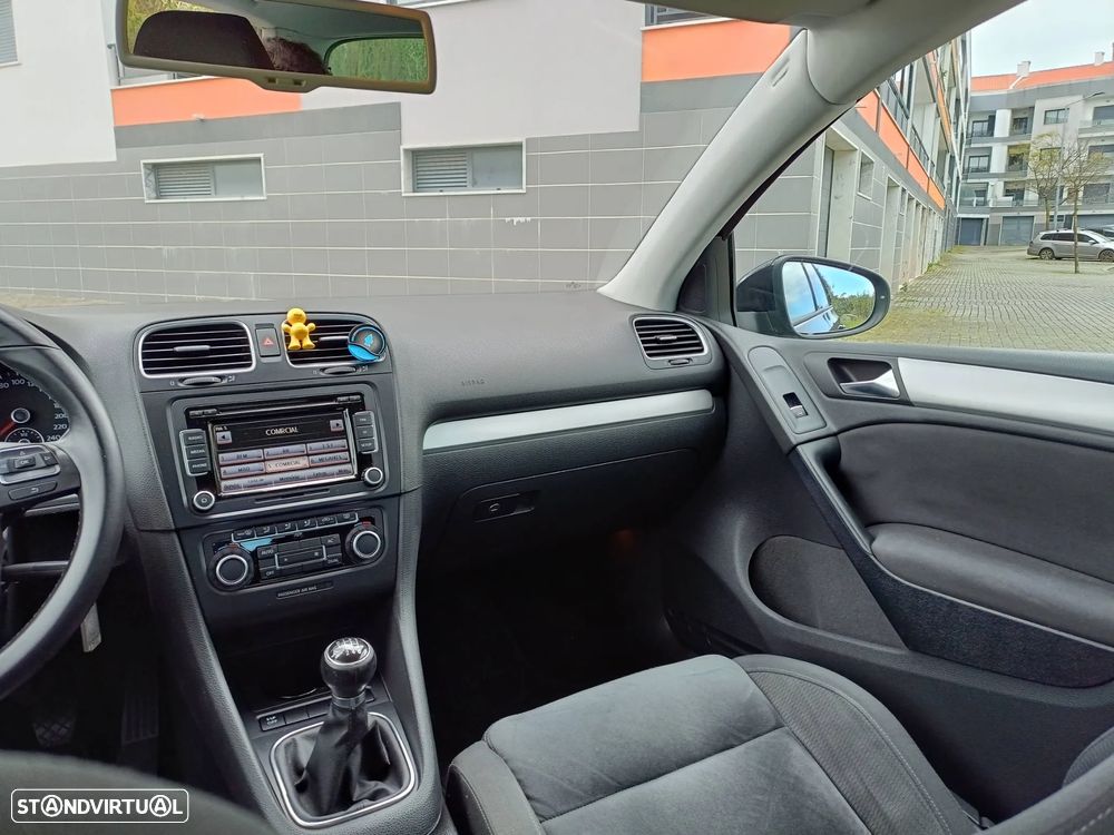 VW Golf 2.0 TDi Highline - 12