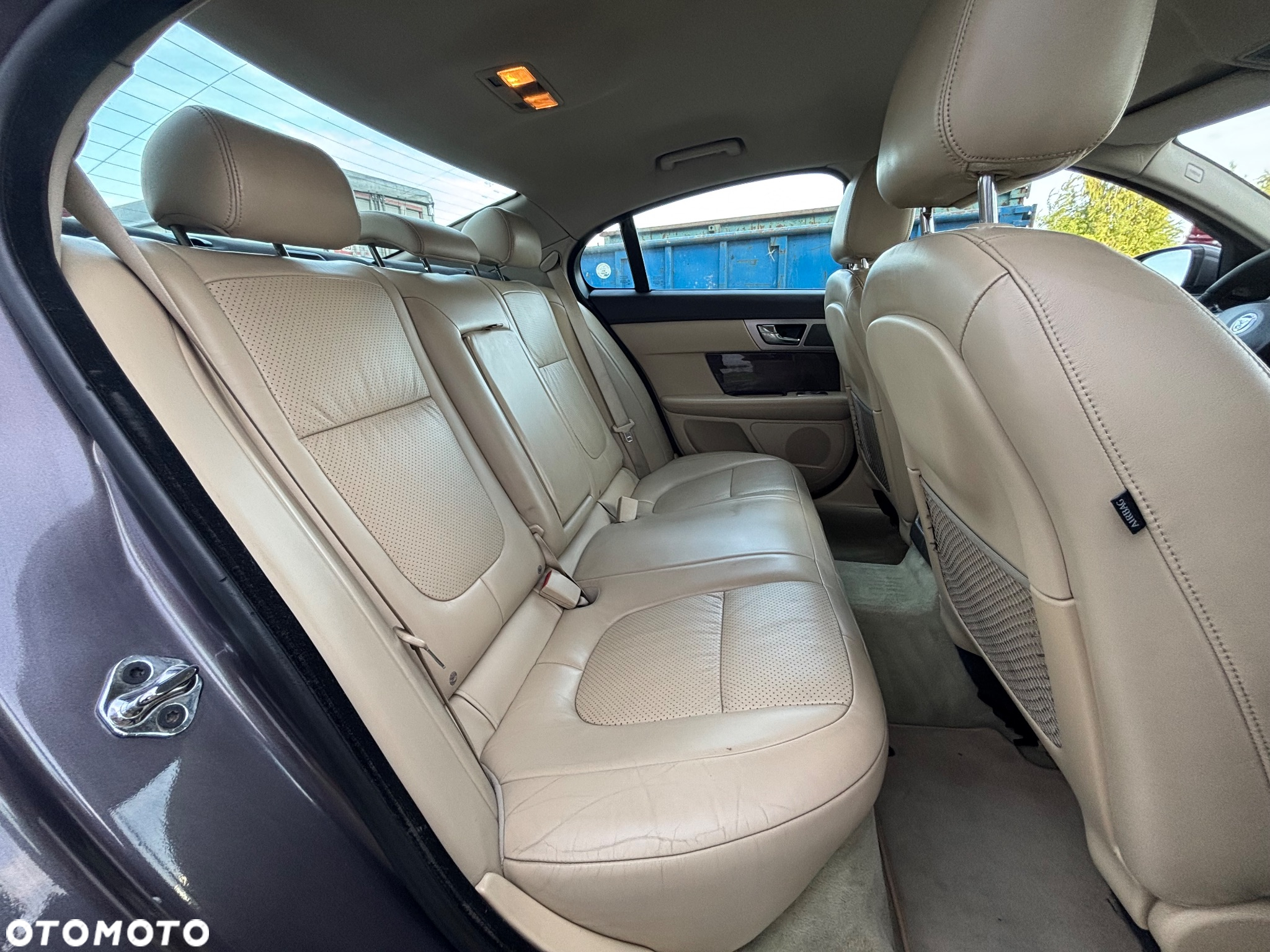 Jaguar XF 3.0 V6 D Premium Luxury - 22