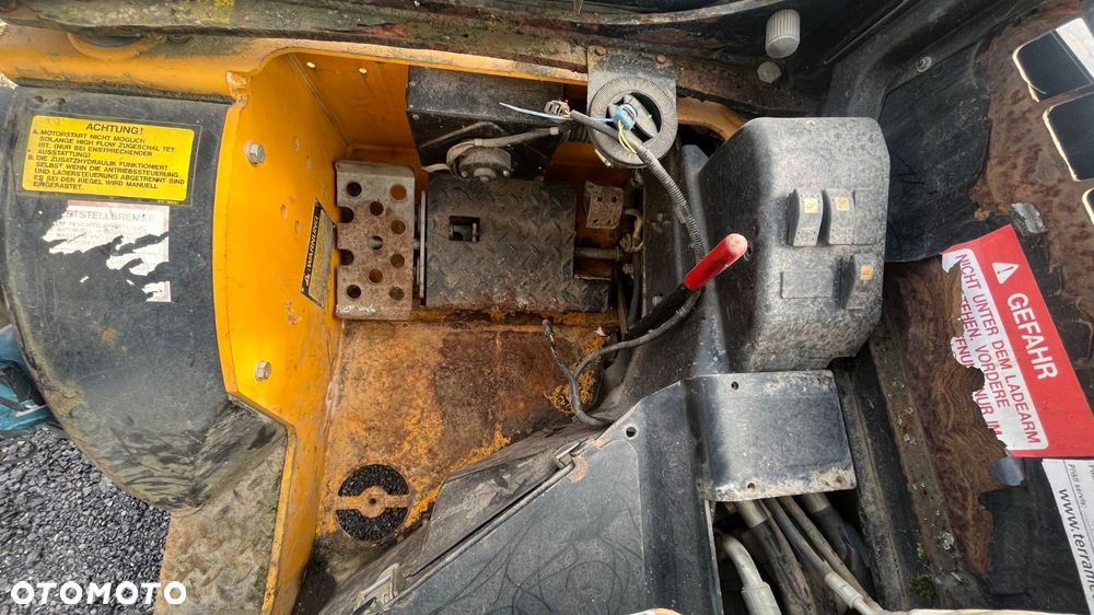 JCB Robot 160 4X4 - 18