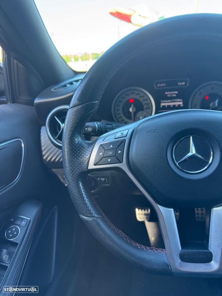 Mercedes-Benz A 200 CDi BE AMG Line - 21