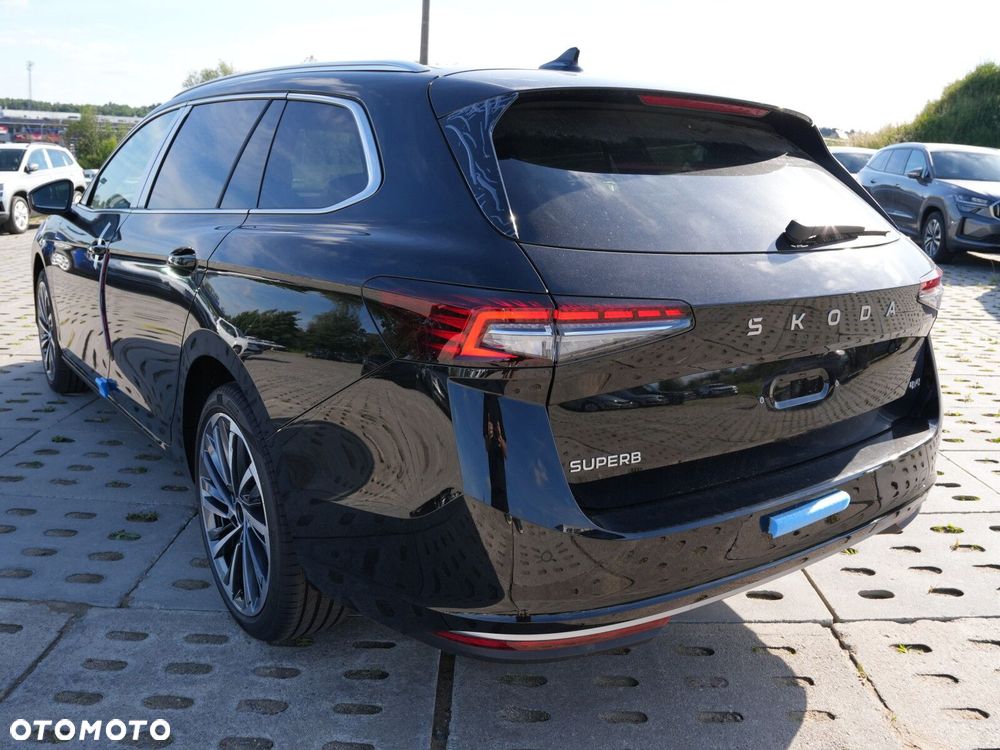 Skoda Superb 2.0 TDI SCR 4x4 L&K DSG - 15