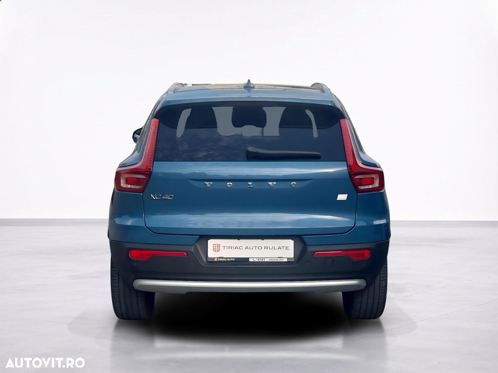 VOLVO XC40 2023 — imagine 4