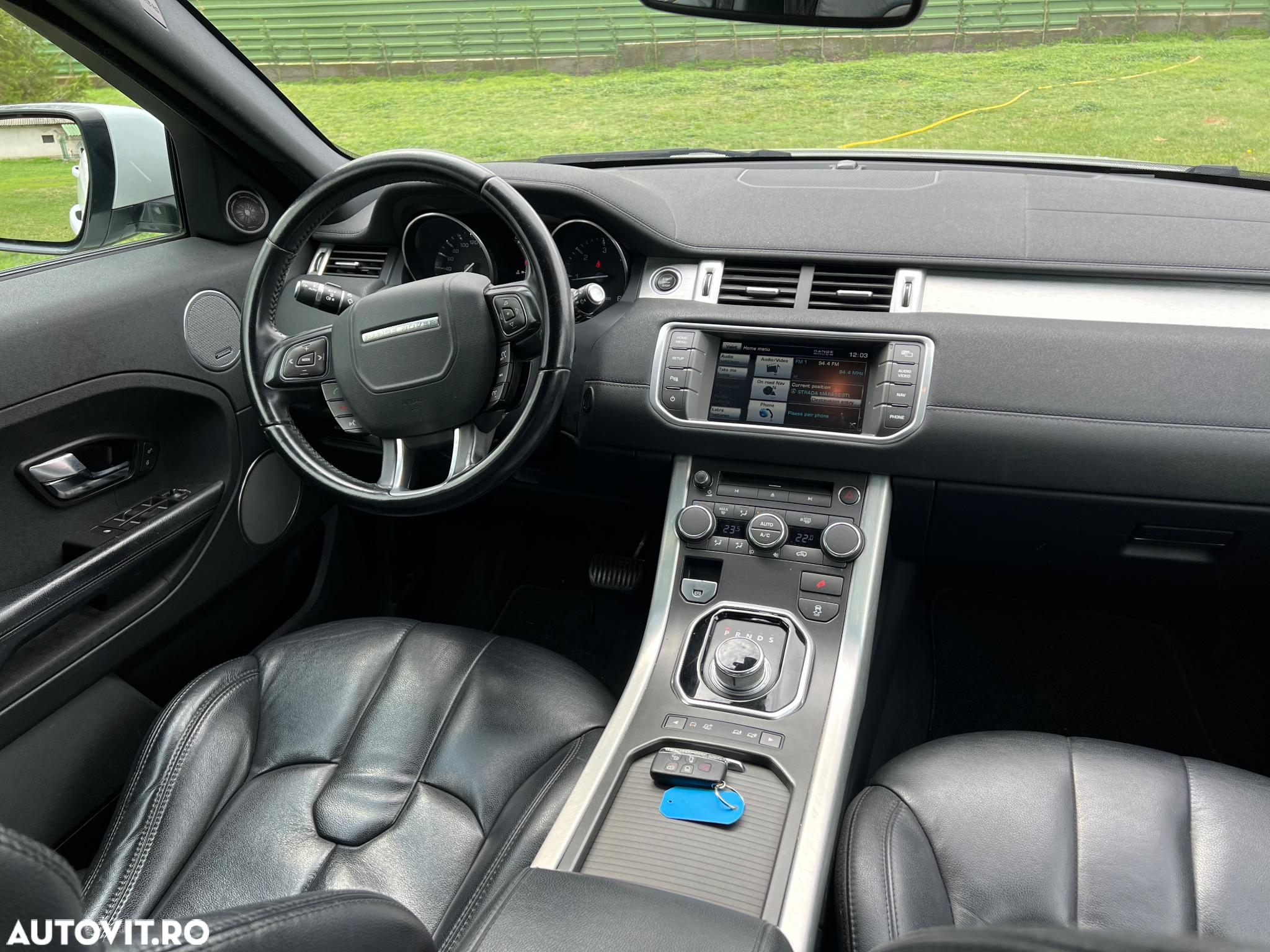 Land Rover Range Rover Evoque - 11