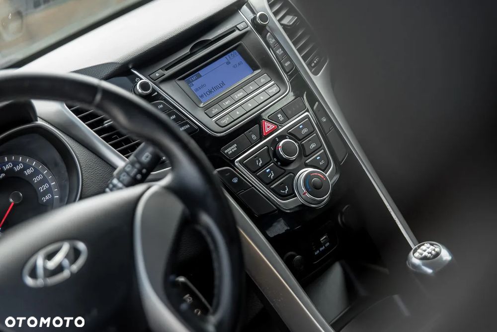 Hyundai i30 - 19