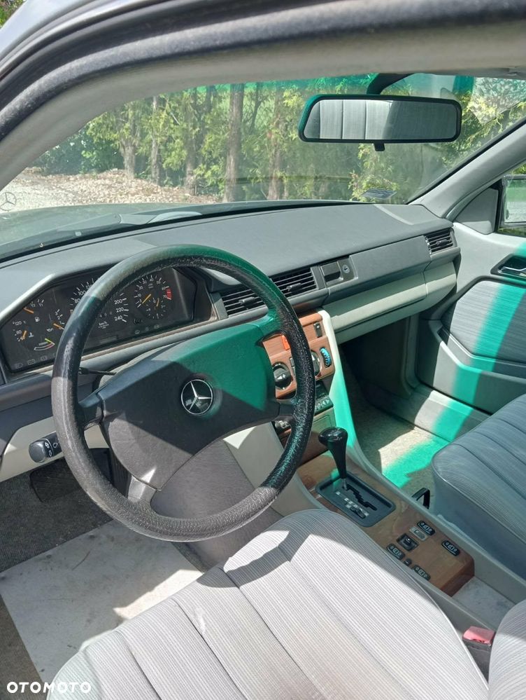 Mercedes-Benz W124 (1984-1993) - 5