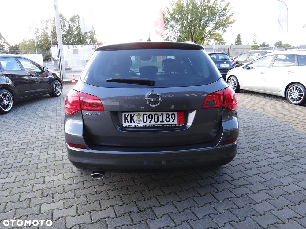 Opel Astra - 9