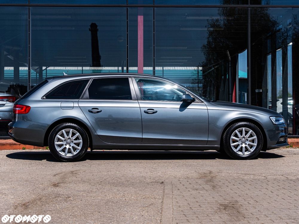 Audi A4 Avant 2.0 TDI S tronic - 14