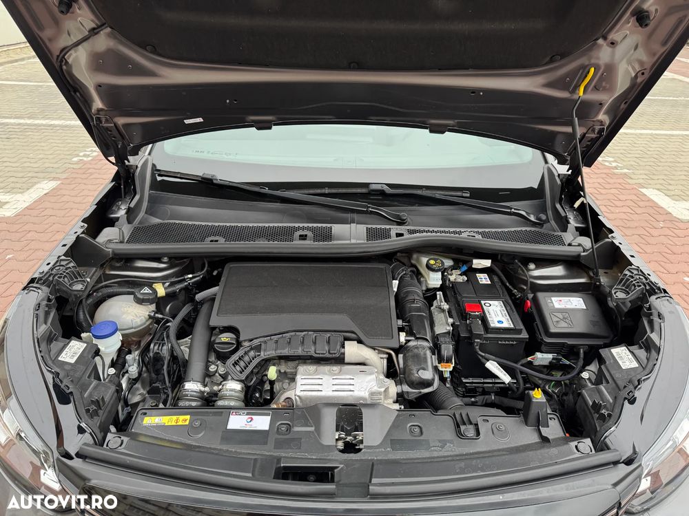 Peugeot 2008 PureTech 130 EAT8 Allure Pack - 38
