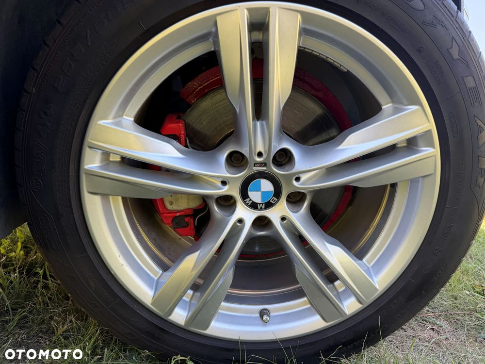 BMW X5 xDrive35i Edition Exclusive - 26