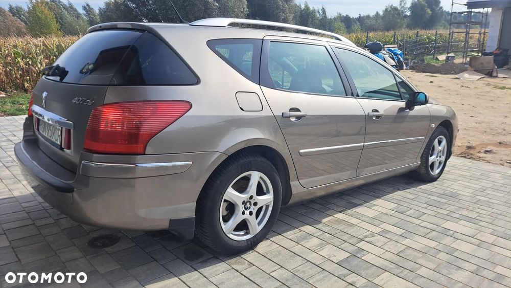Peugeot 407 1.8 Premium Grand Prix - 6